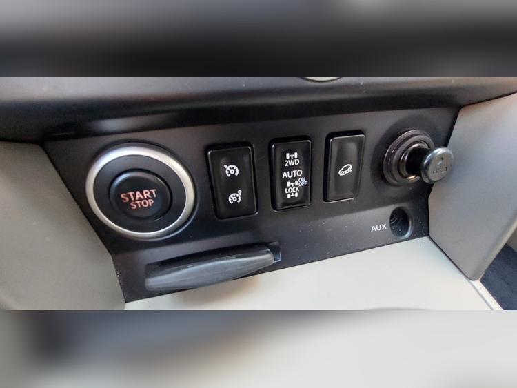 Renault Koleos 4X4 150CV foto 5